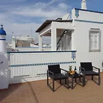 Fisherman's Palace 3*